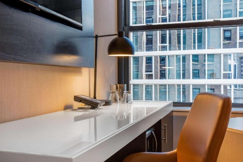 Cambria Hotel Chicago Loop/Theatre District - image 9