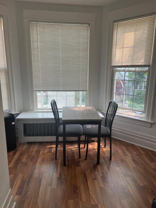 Hollywood Rentals LLC - image 13