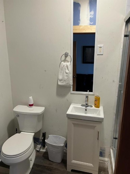 Hollywood Rentals LLC - image 18