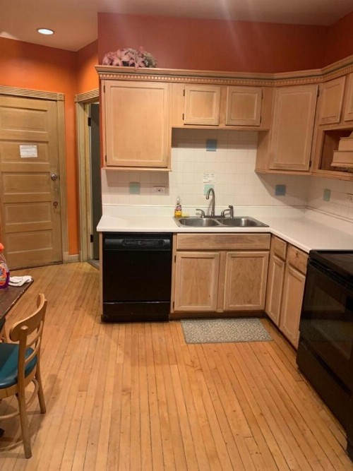 Hollywood Rentals LLC - image 22