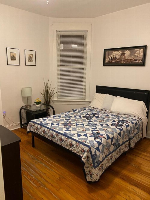 Hollywood Rentals LLC - image 38