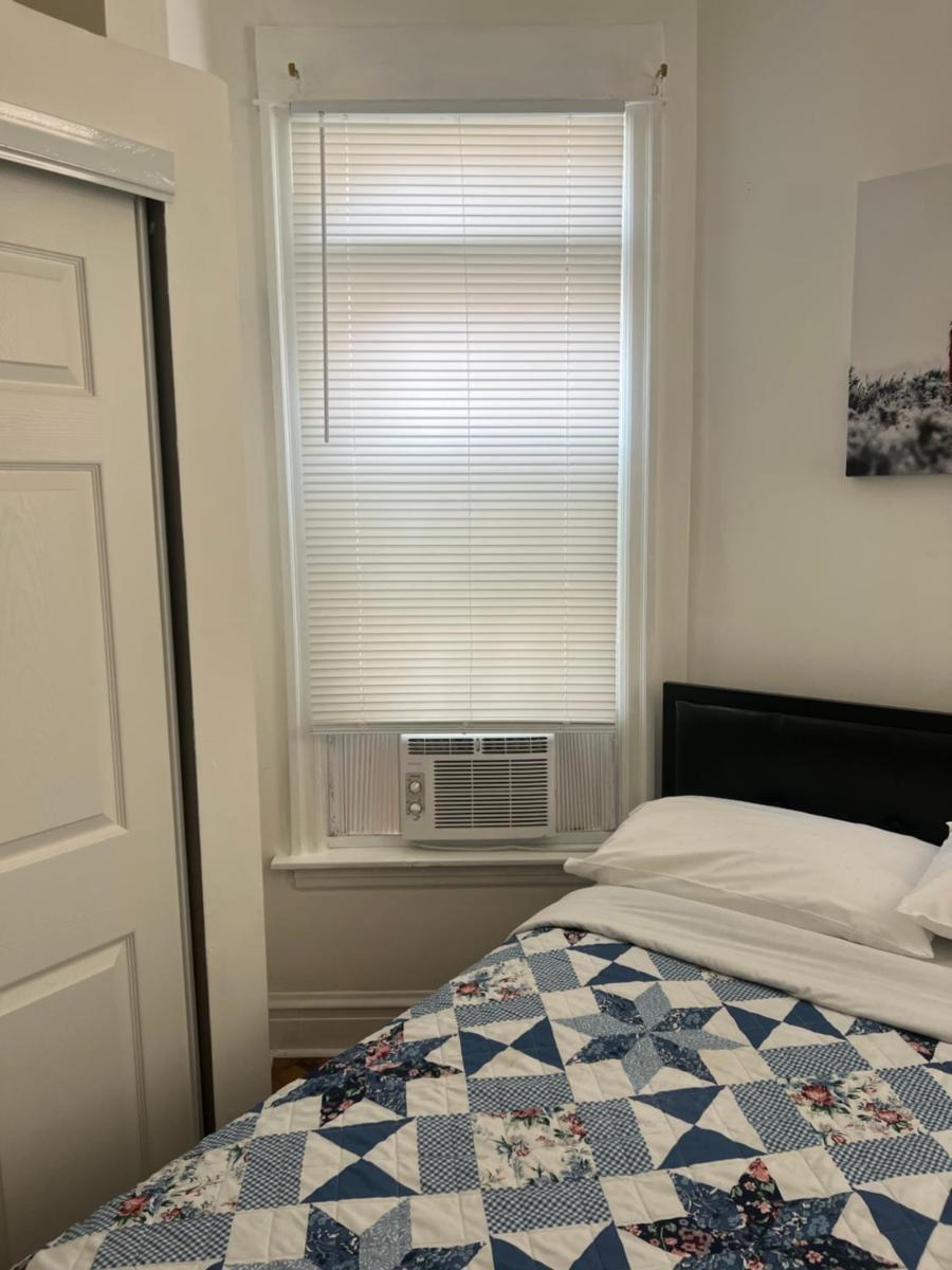 Hollywood Rentals LLC - image 5