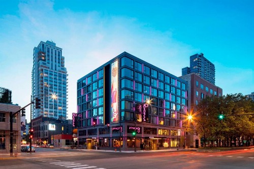 Moxy Chicago Downtown - image 2