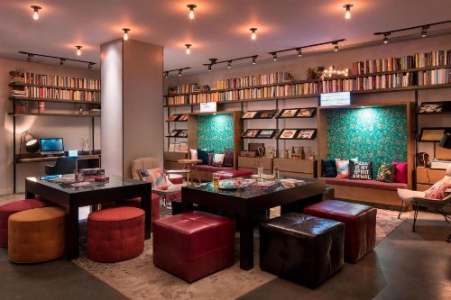 Moxy Chicago Downtown - image 26