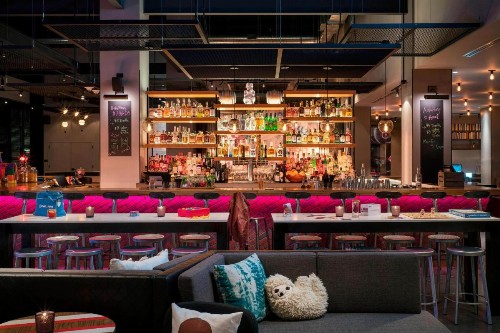 Moxy Chicago Downtown - image 36