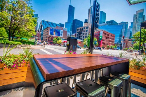 Moxy Chicago Downtown - image 37