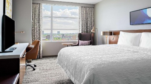 Hilton Garden Inn Chicago McCormick Place - image 30