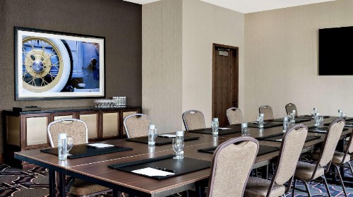 Hilton Garden Inn Chicago McCormick Place - image 42