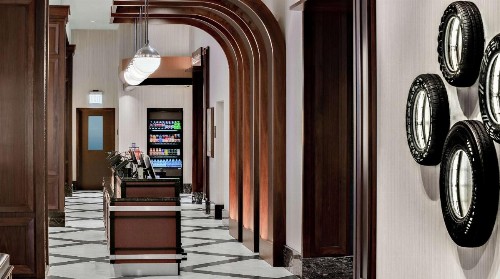 Hilton Garden Inn Chicago McCormick Place - image 9