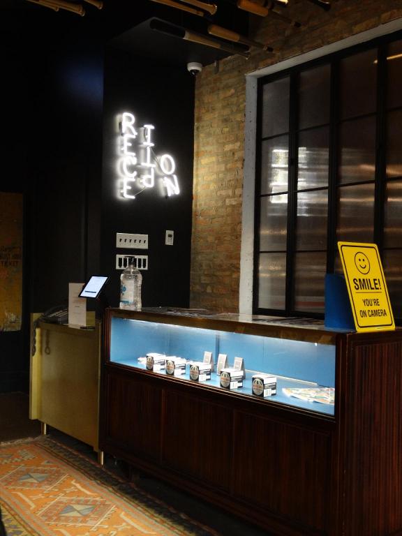 The Chicago Hotel Collection Wrigleyville - image 2