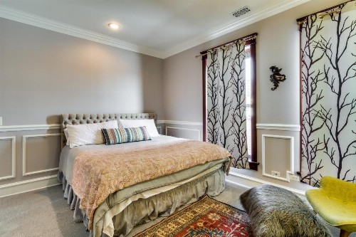 Ruby Room Inn - image 15