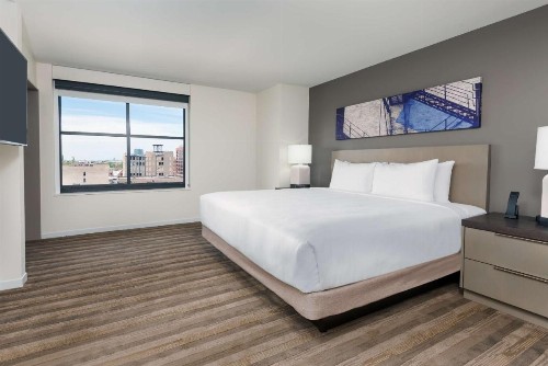 Hyatt House Chicago West Loop - image 12