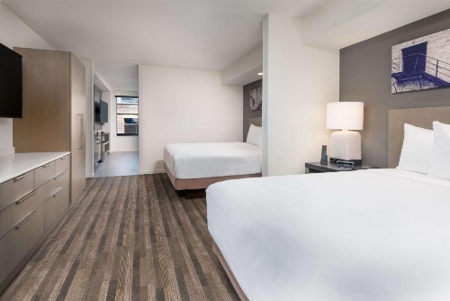 Hyatt House Chicago West Loop - image 9