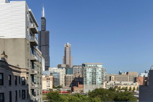 Sonder — Greektown Suites - image 17