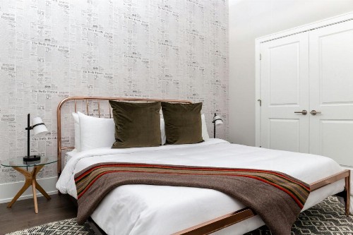 Sonder — Greektown Suites - image 22