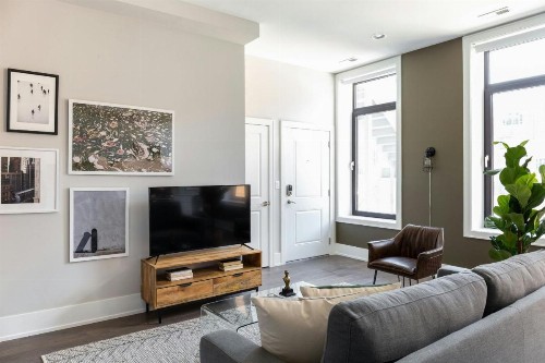 Sonder — Greektown Suites - image 5