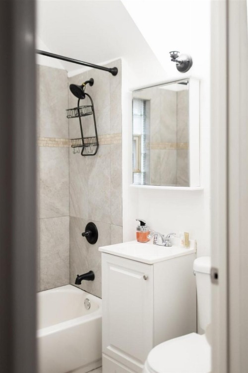 Updated River West 1BR with W&D by Zencity - image 6