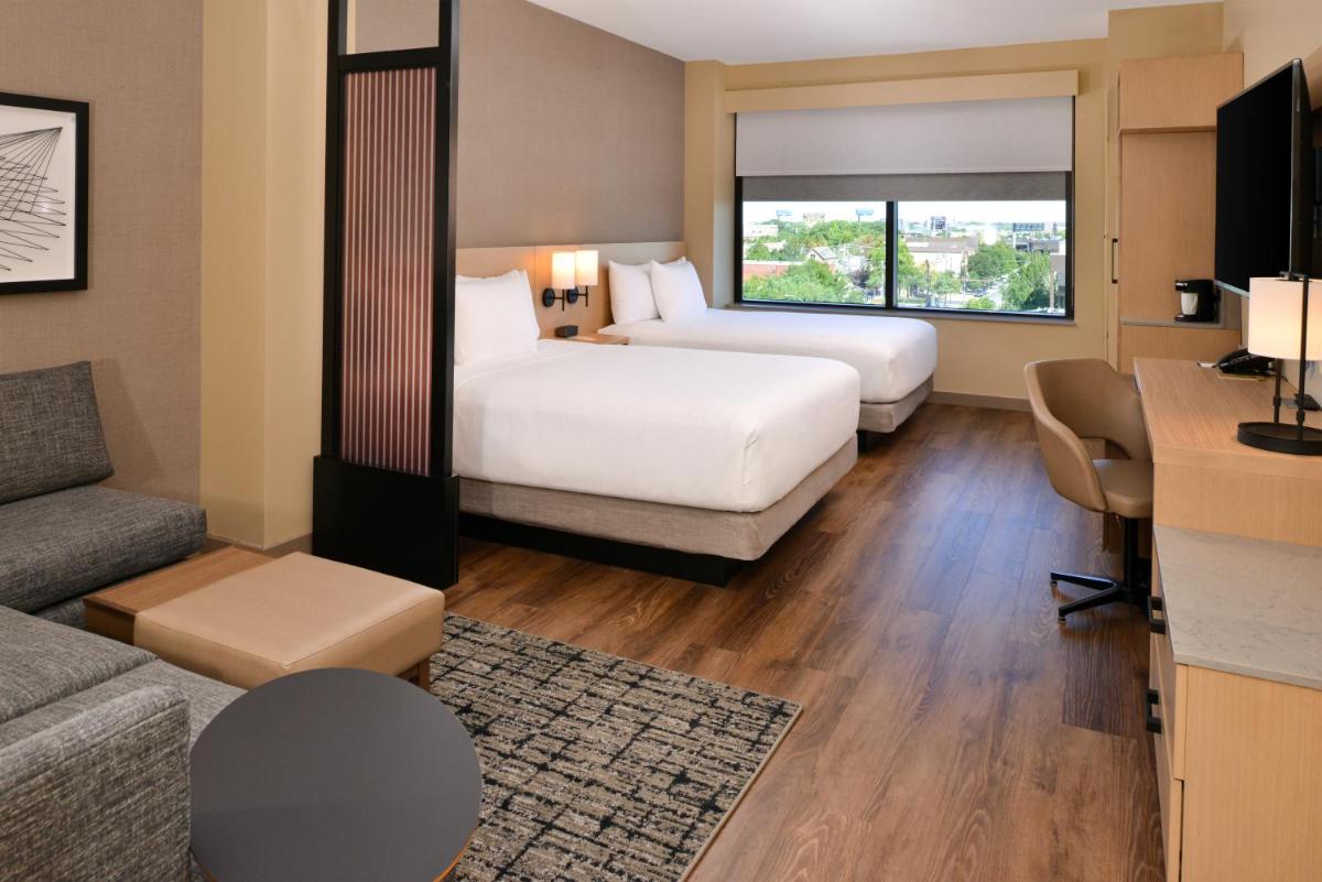 Hyatt Place Chicago/Wicker Park - image 7