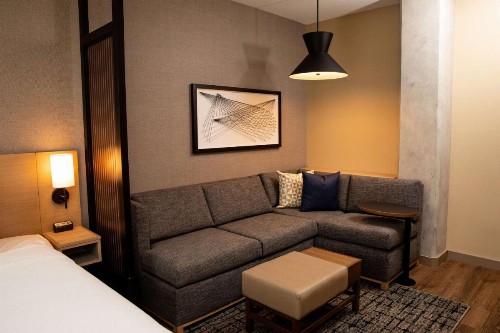 Hyatt Place Chicago Wicker Park - BRAND NEW - image 4