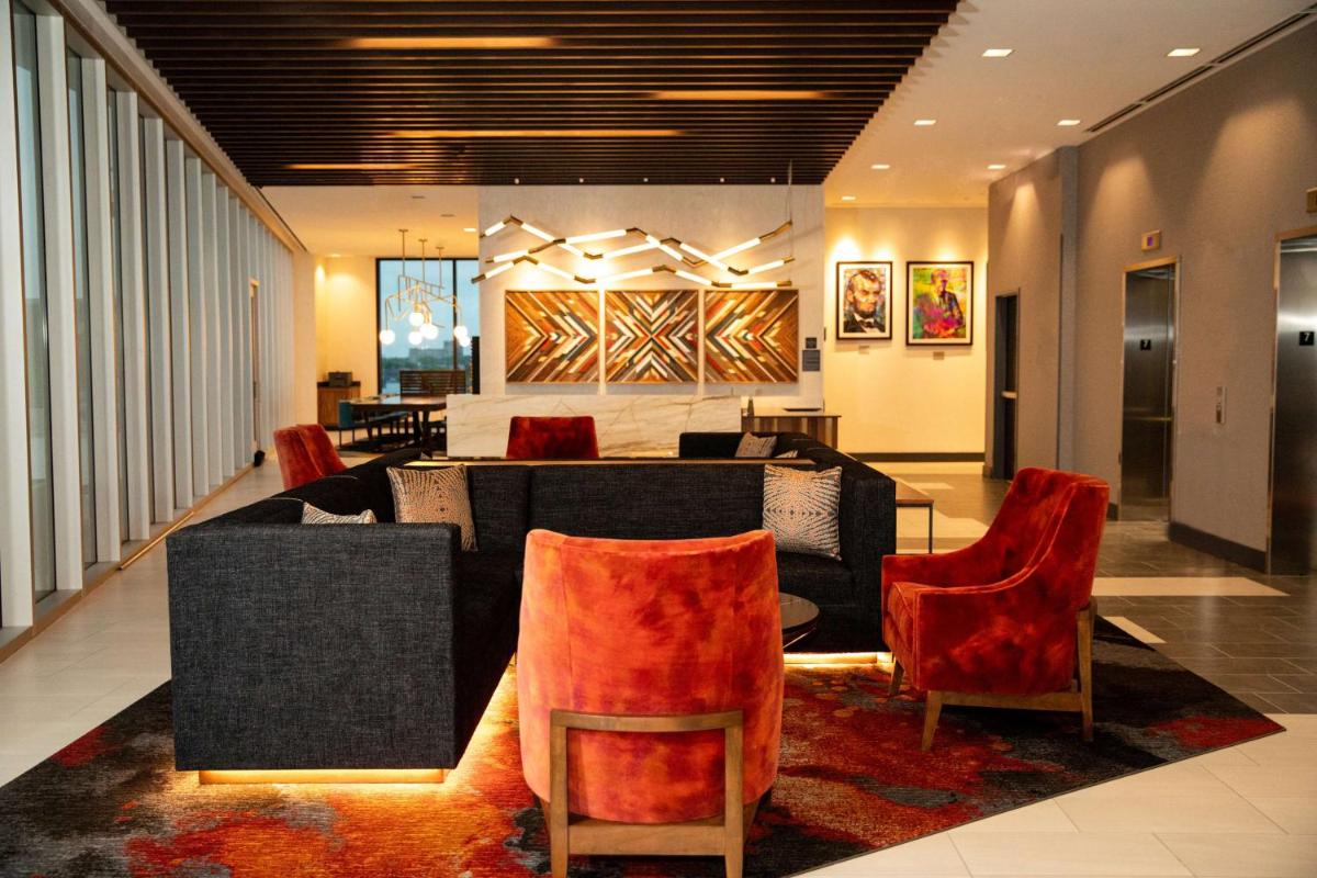 Hyatt Place Chicago Wicker Park - BRAND NEW - image 7