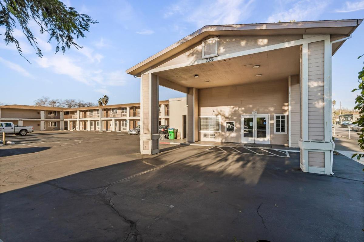 Heritage Inn Express Chico - main image