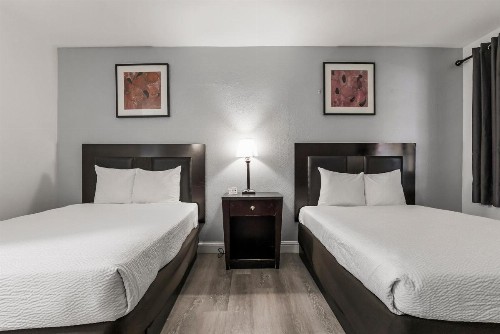 Heritage Inn Express Chico - image 26