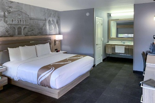 Quality Inn Chico - image 10