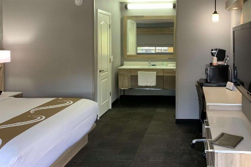 Quality Inn Chico - image 11