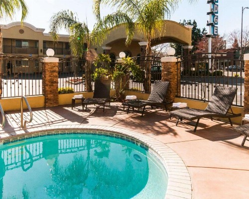 Quality Inn Chico - image 21