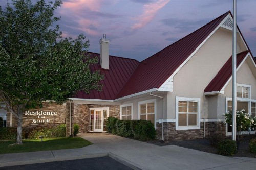 Residence Inn Chico - image 2