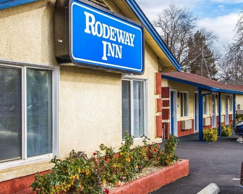 Rodeway Inn Chico University Area - image 4