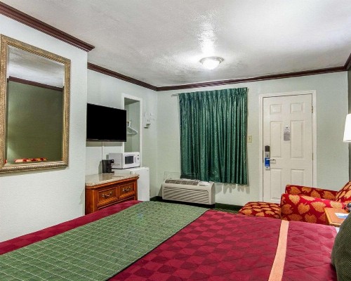 Rodeway Inn Chico University Area - image 50
