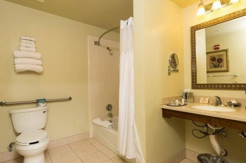 Diamond Hotel - image 14