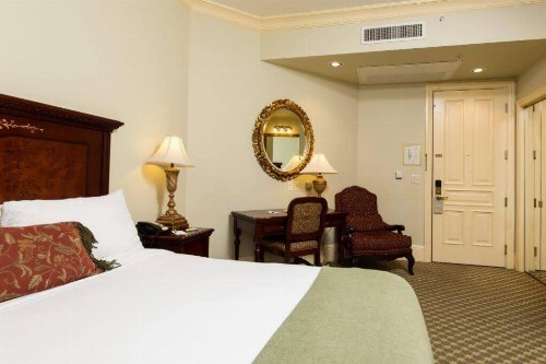 Diamond Hotel - image 27