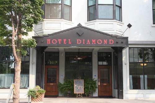 Diamond Hotel - image 7
