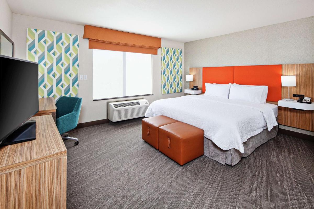 Hampton Inn & Suites Chino Hills - image 5