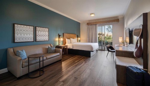 Ayres Hotel Chino Hills - image 12
