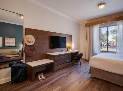 Ayres Hotel Chino Hills - image 17