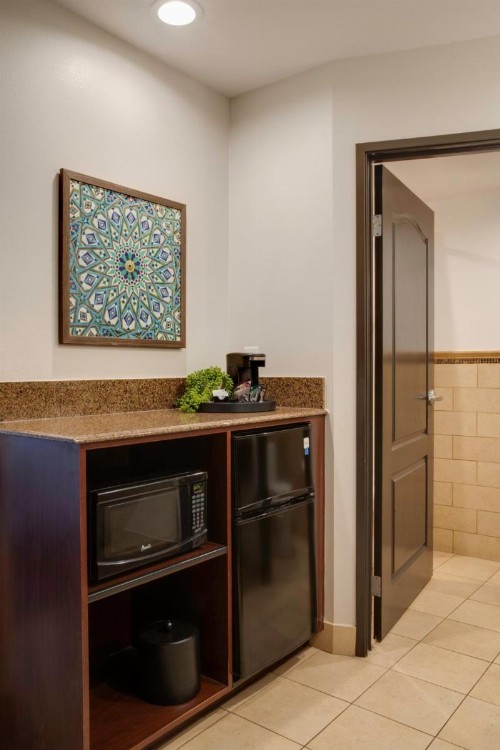 Ayres Hotel Chino Hills - image 4