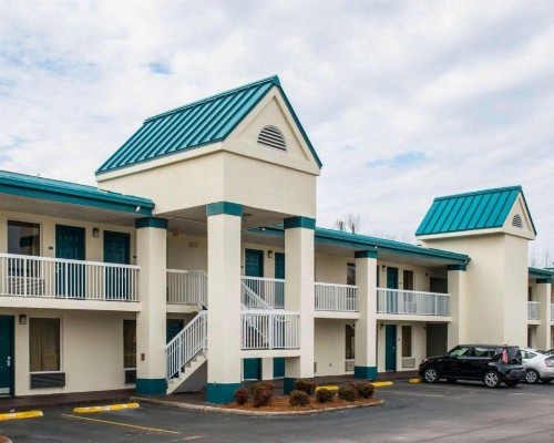 Quality Inn Chipley I-10 at Exit 120 - image 1