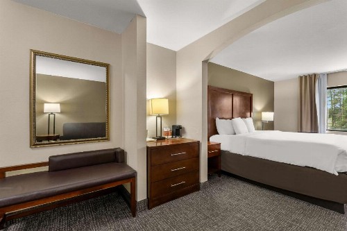 Comfort Inn & Suites Chipley I-10 - image 24