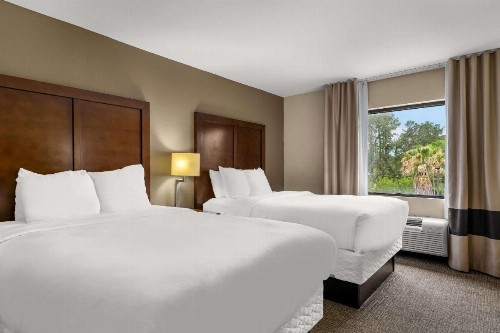 Comfort Inn & Suites Chipley I-10 - image 28