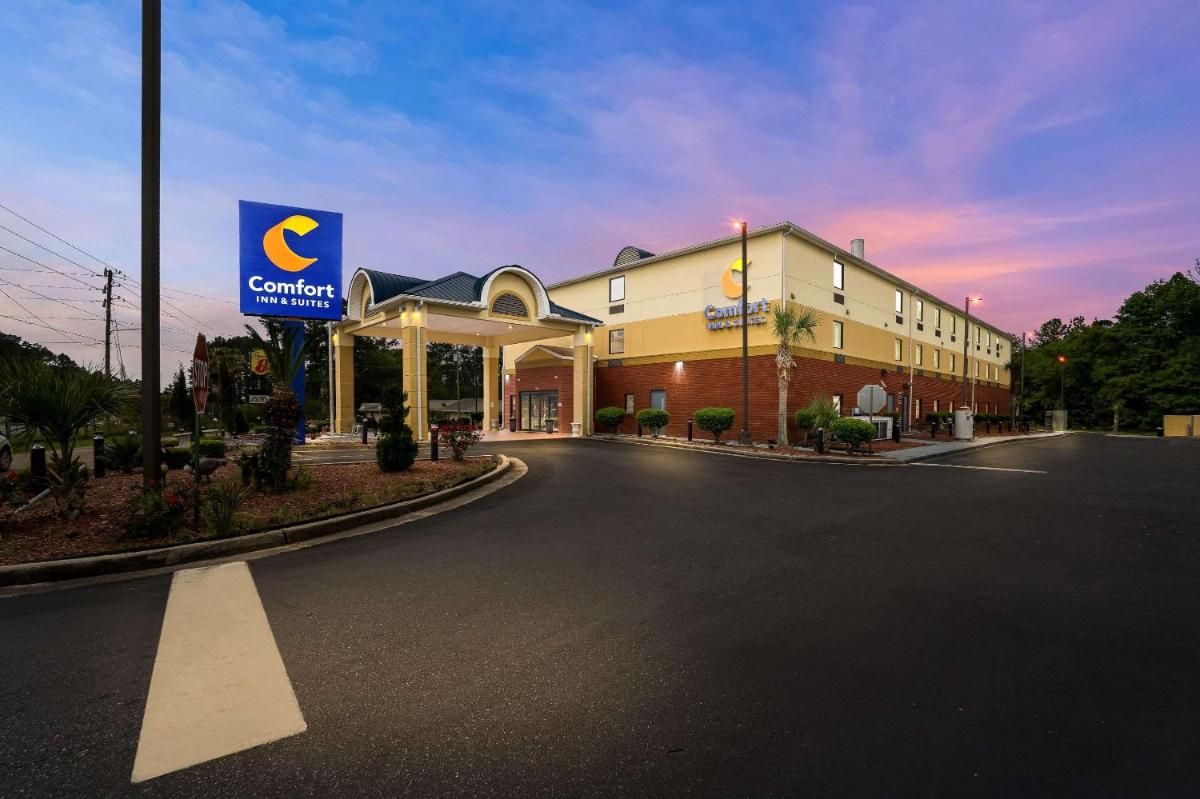 Comfort Inn & Suites Chipley I-10 - image 3