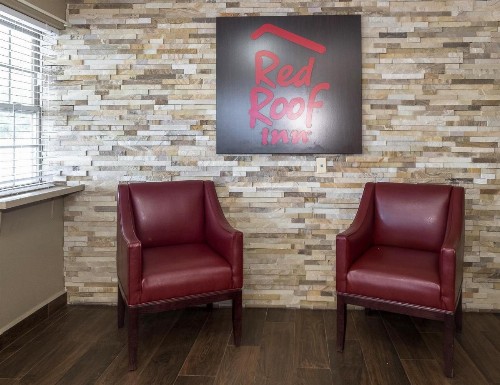 Red Roof Inn Chipley - image 5