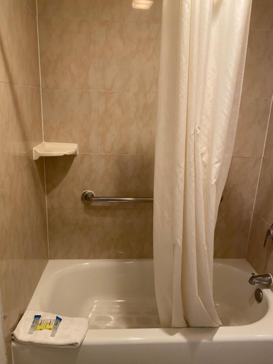 Hotel Palmeras Chula Vista - image 4