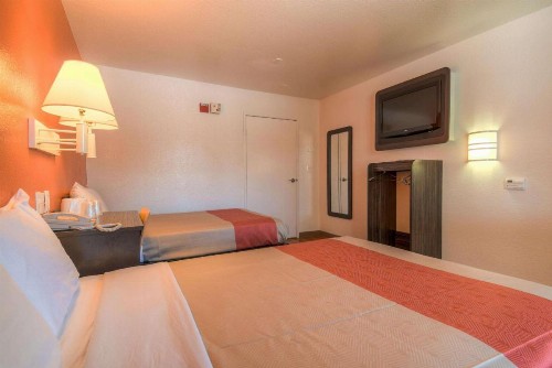 Motel 6-Chula Vista CA - San Diego - image 33