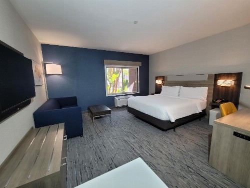 Holiday Inn Express San Diego South - Chula Vista an IHG Hotel - image 29