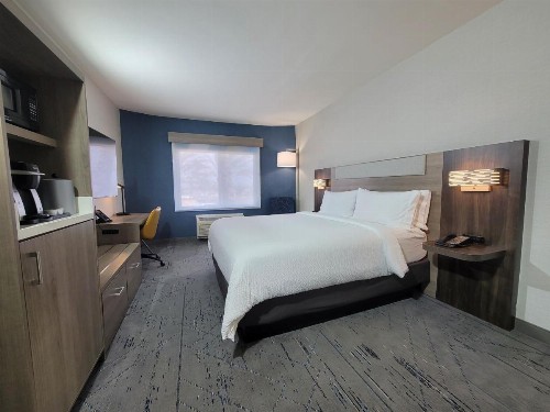 Holiday Inn Express San Diego South - Chula Vista an IHG Hotel - image 36
