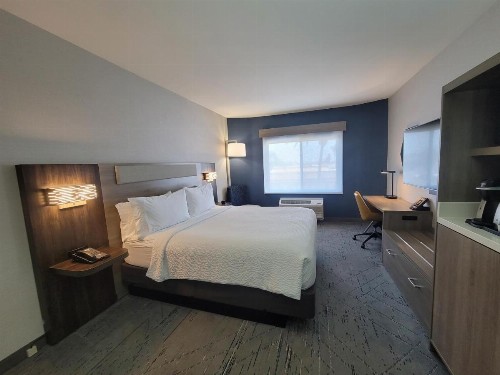 Holiday Inn Express San Diego South - Chula Vista an IHG Hotel - image 39