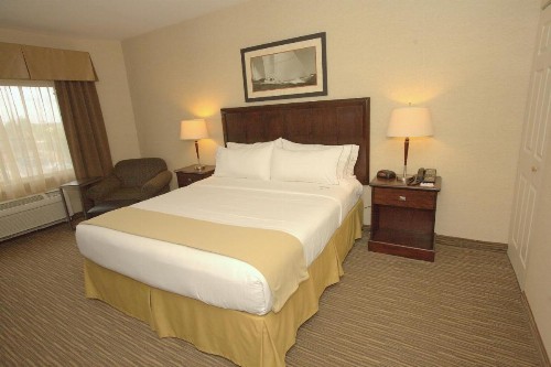Holiday Inn Express San Diego South - Chula Vista an IHG Hotel - image 43